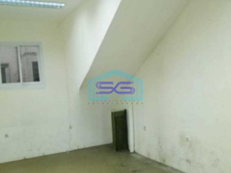 Dijual Cepat Gudang Luas Tanah  366 m² Lokasi di Daan Mogot Jakarta Barat