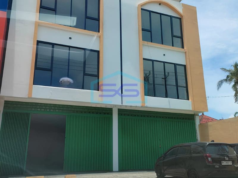 Disewakan Ruko Komersial Di Sunset Road Kuta Badung Bali Luas Bangunan 144 m²