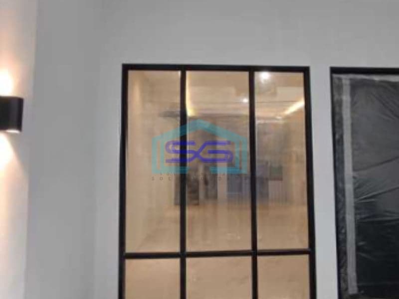 Dijual Ruko 3 Lantai Luas Bangunan 200 m² di Jelambar Jakarta Barat