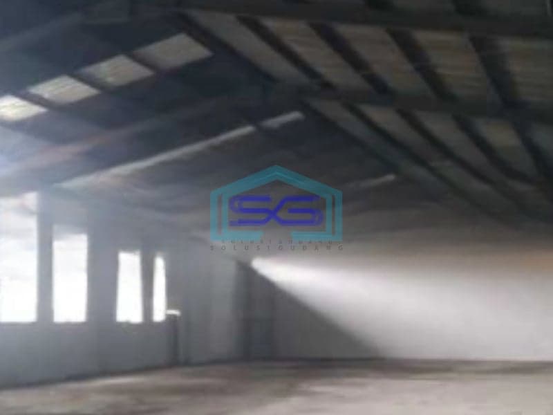 Disewakan Gudang Luas Bangunan  1600 m² Akses Container 40 Feet di Batu Ceper Tangerang