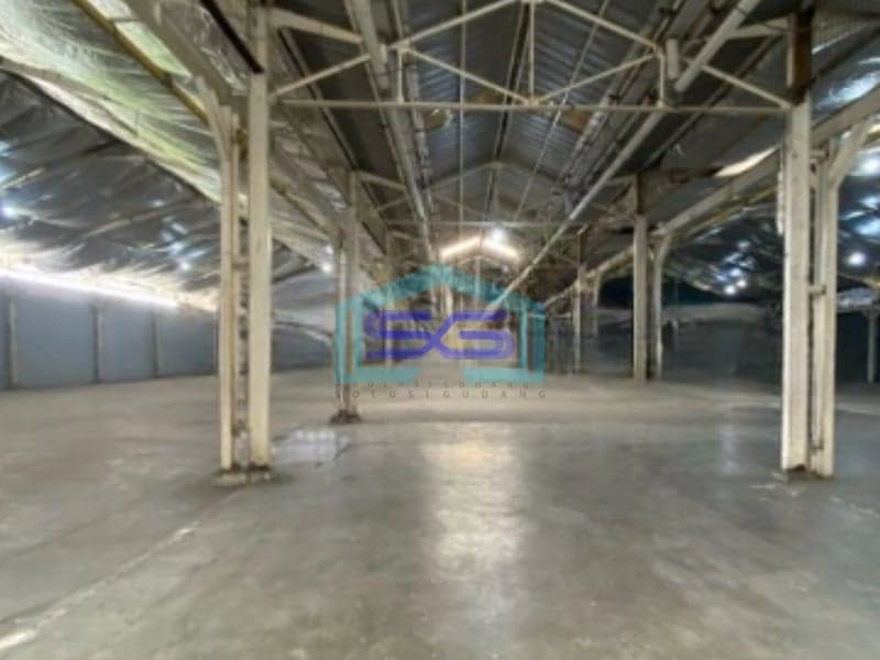Disewakan Gudang Lokasi di Kapuk Kamal Jakarta Barat Luas Bangunan  2270 m²