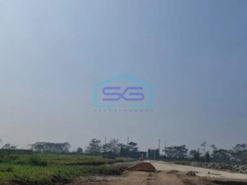 Dijual Tanah Lokasi Strategis Dekat Gerbang Tol Soreang, Bandung LT 180000 m²