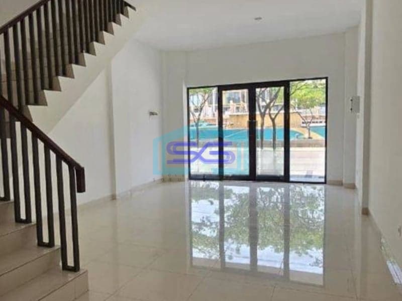 Dijual Ruko Hook 3 Lantai Baru Hadap Jalan Raya di Greenwhich Bsd Tangerang LB 205m2