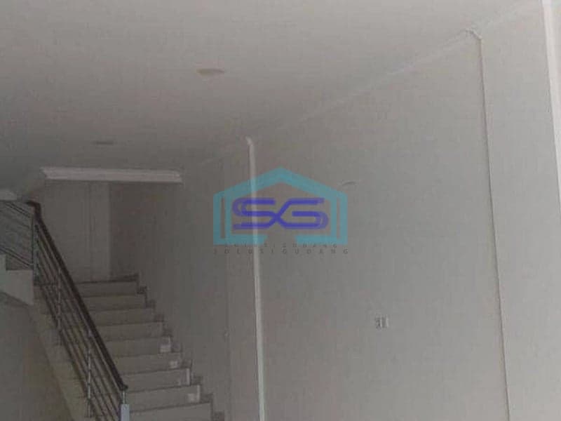 Disewakan Ruko 2 Lantai di Kelapa Nias Bagus dan Rapi Jakarta Utara LB 195m2