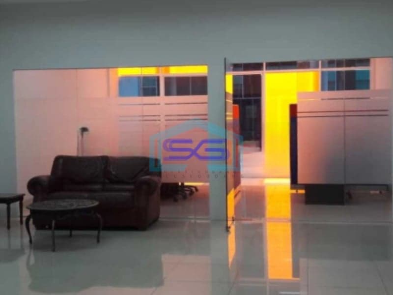 Disewakan Ruko di The Kensington Kelapa Gading Jakarta Utara LB 434m2