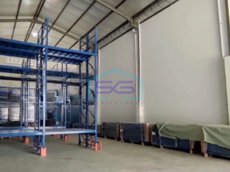 Flood-Free Warehouse for Sale Land Area 220 sqm Located in West Jakarta