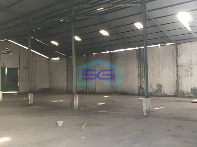 Disewakan Gudang Luas Bangunan  1350 m² Lokasi Margomulyo Surabaya