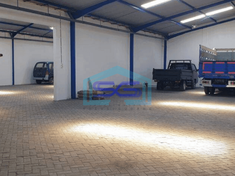 DISEWAKAN GUDANG SIAP PAKAI MURAH DI LIK KALIGAWE SEMARANG