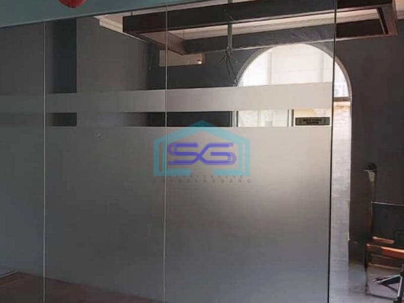 Dijual Segera Ruko Green Lake City Jakarta Barat Bagus LB 200m2