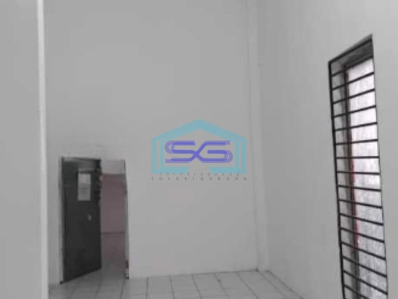 Dijual Gudang Ada Kantor Luas Tanah  162 m² Lokasi Bebas Banjir di PIK Jakarta Utara