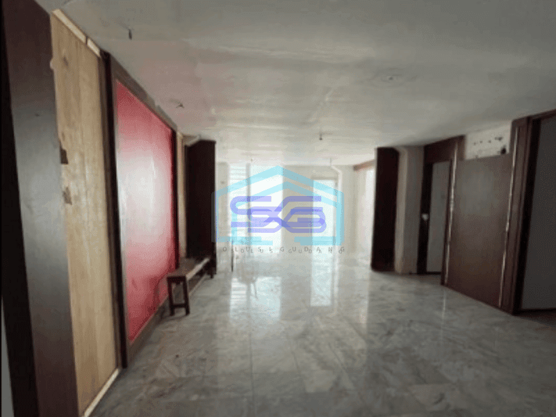 Disewakan Gudang di Jl Basuki Rachmat Surabaya Pusat Depan Hotel Bumi Luas Bangunan 537 m²