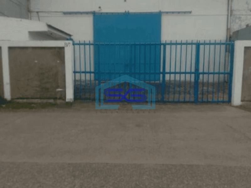 Disewakan Gudang di Benda Tangerang Luas Tanah 1100 m² Akses Container 40 Feet