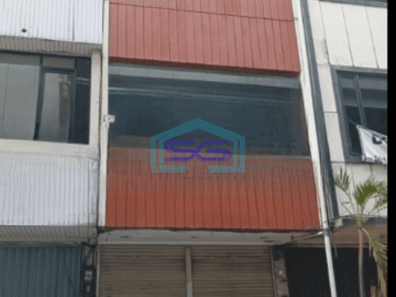 Disewakan Ruko 3 Lantai Luas Bangunan  175 m² di Kelapa Gading Jakarta Utara