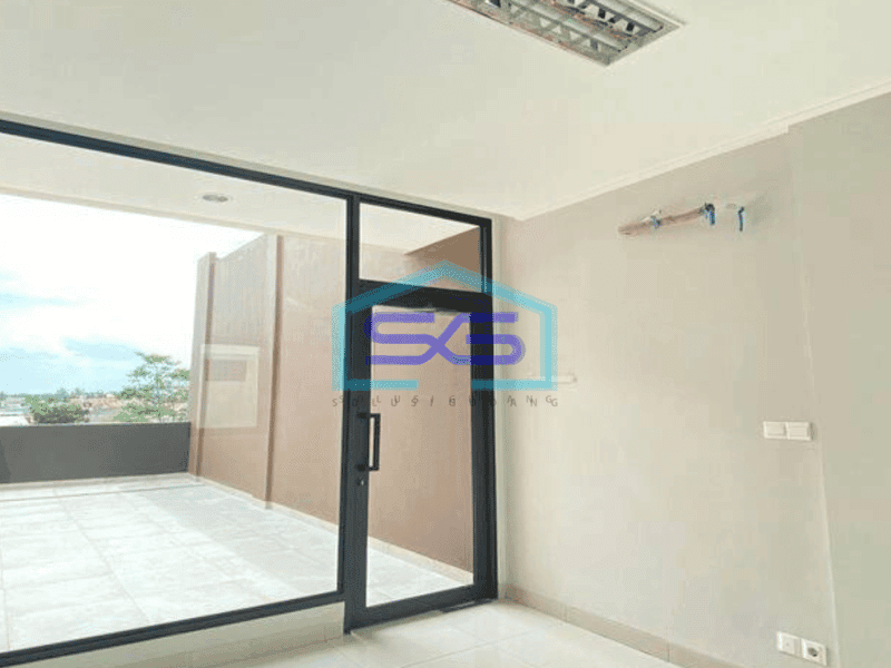 Dijual  Ruko Baru 3 Lantai Siap Usaha di Magna Terrace Summarecon Bandung