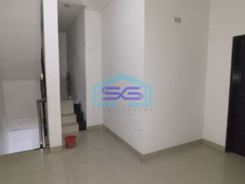 Dijual Ruko Gandeng Besar di Jalan Utama Taman Galaxy Bekasi LT 234m2