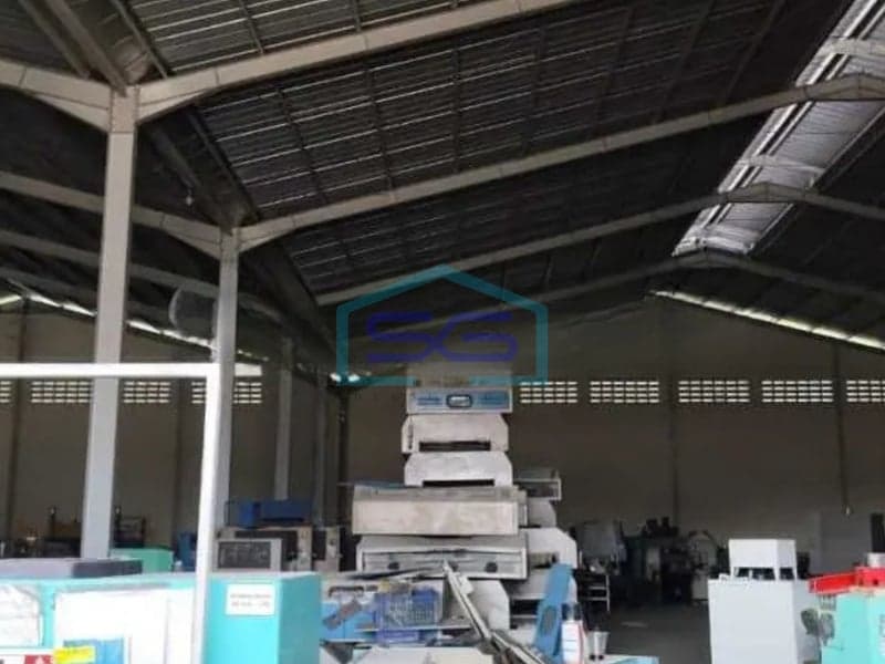 Cheap Warehouse for Sale, 1 Ha Land Area in Cikupa Tangerang Banten, Ready to Occupy