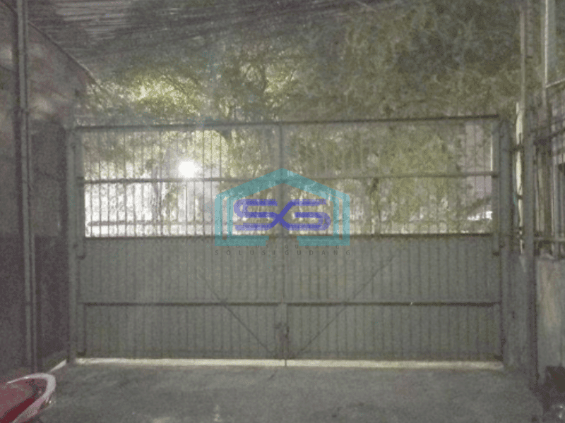 Dijual Ruko Lokasi Strategis di Pinggir Jalan Raya Luas Bangunan 300 m² di Tubagus Angke Jakarta Barat