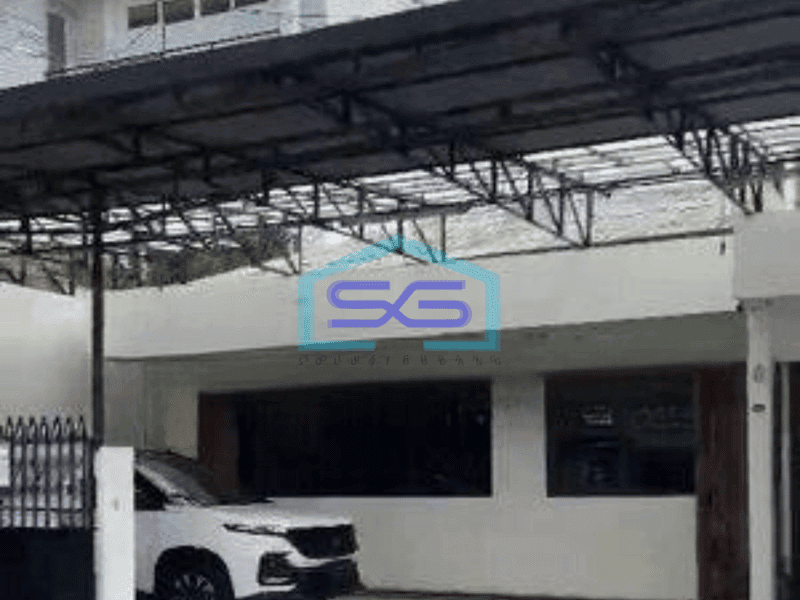 Dijual Rumah dan Gudang , Ada Lift di Kota Jakarta Barat
