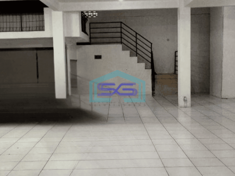Disewakan Ruko di Banjaran Bandung Luas Tanah 288 m² Lokasi Ramai