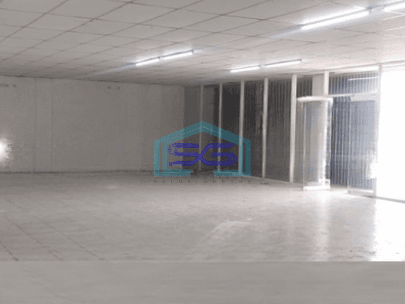Disewakan Ruko Besar Luas Bangunan  1008 m² di Pondok Jagung Tangerang
