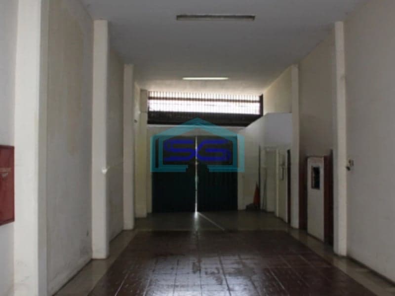 Dijual Gedung Kantor di Jatinegara Jakarta Timur Luas Bangunan 850m2