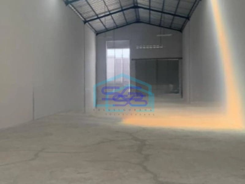 Disewakan Gudang Luas Bangunan 510 m² Lokasi Pakuhaji Tangerang