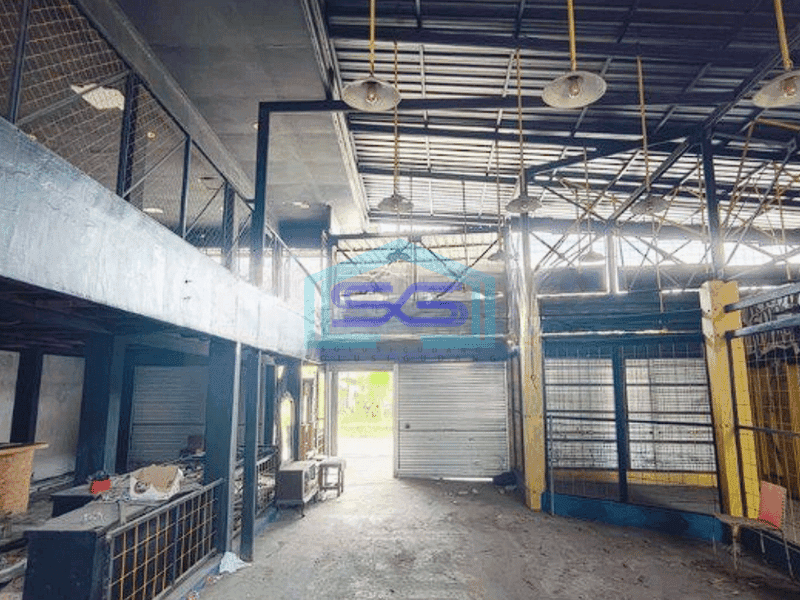 Disewakan Ruang Usaha/ Tanah Di Tengah Kota Sidoarjo Luas Tanah 878m2