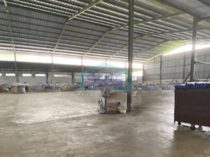 For Sale: Factory Warehouse 10000 m² Building Area, Strategic Location in Majalaya Bandung