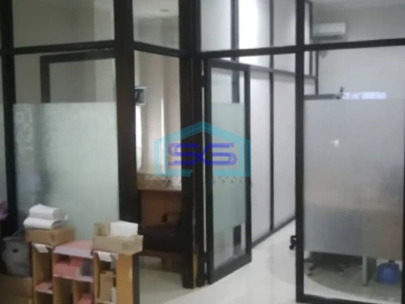 Disewakan Ruang Usaha Dekat Pakuwon Mall Sleman Luas Bangunan 750 m²