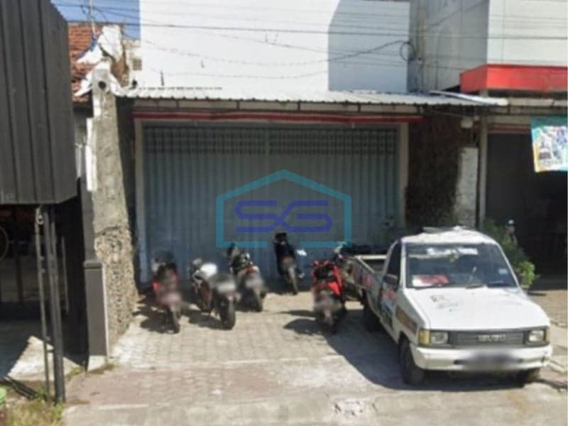 Shophouse for Rent Building Area 175 sqm Located in Kediri East Java