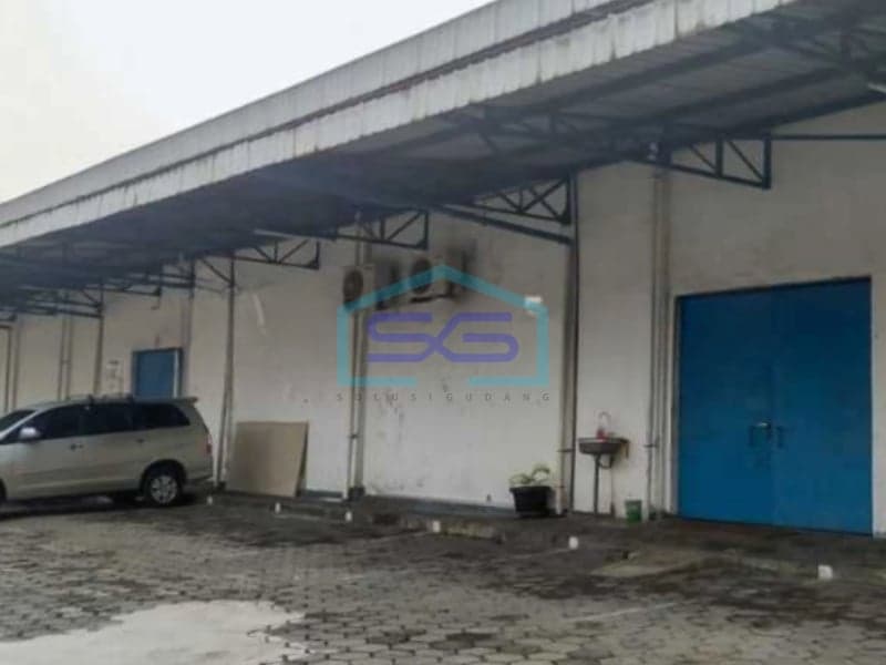 Dijual Gudang Ada Kantor di Jalan Dr Rajiman Laweyan Solo Jawa Tengah LT 4414m2