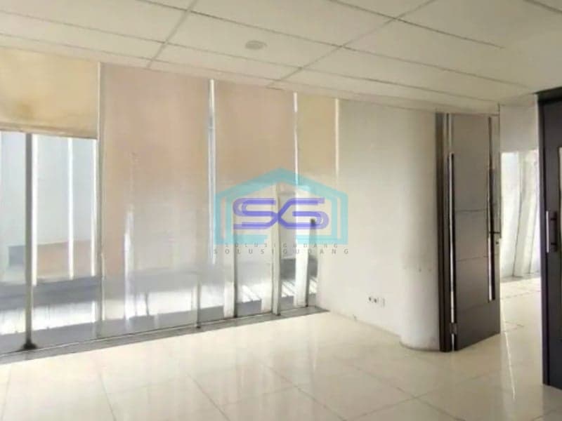 Dijual Ruko Luas Bangunan 637 m² Lokasi Bebas Banjir di BSD Tangerang