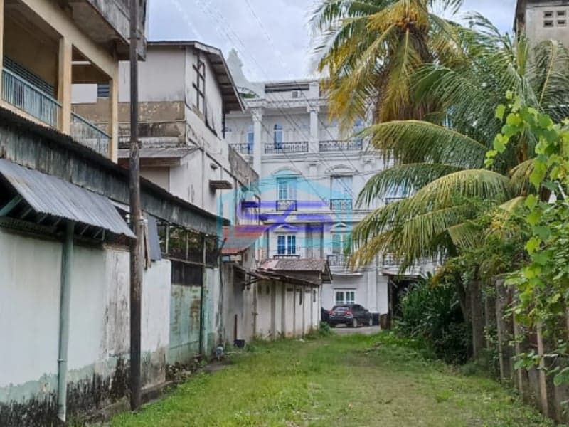 Dijual Tanah Luas Jalan Kapten Marzuki Kamboja Palembang LT 1837m2