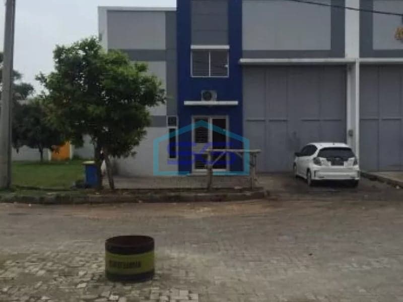 Dijual gudang di Karawang barat