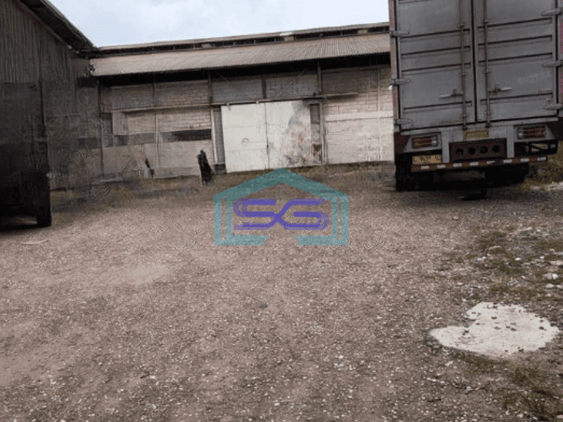 Disewakan Gudang Luas Bangunan 2100 m² Akses Container 40 Feet di Jurumudi Tangerang