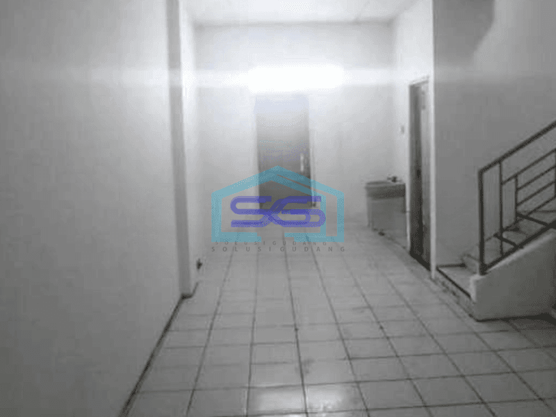 Disewakan 3 Ruko Gandeng Di Pluit Bay Jakarta Utara Luas Tanah 88 m²