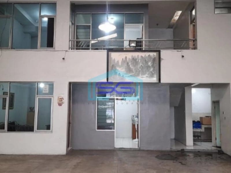 Disewakan Gudang / Ex Showroom Nol Jalan Propinsi Sidoarjo Jawa Timur LB 300m2
