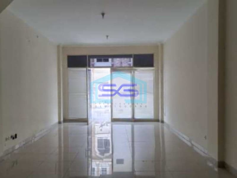 Dijual Ruko Luas Bangunan 236 m² Lokasi Jakarta Barat