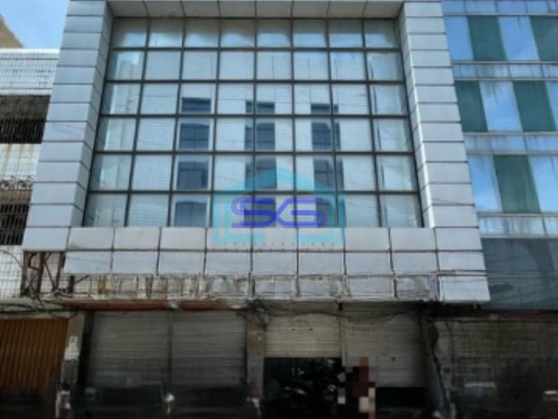 Dijual Ruko 3 Lantai Ex Bank Area Semarang Tengah Luas Bangunan 540m2