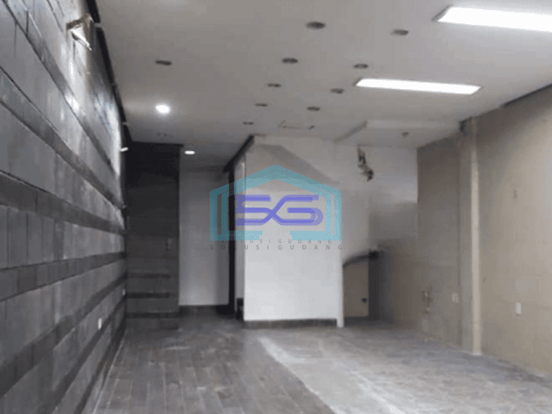Disewakan Ruko 3 Lantai Luas Bangunan  175 m² di Kelapa Gading Jakarta Utara
