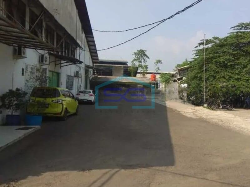 Strategic Factory for Sale in Buah Batu, Bandung West Java Land Area 12500m²