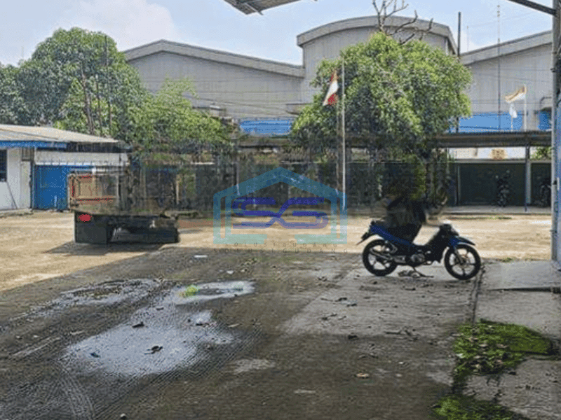 Dijual gudang bagus besar 3000m2 di Jatake