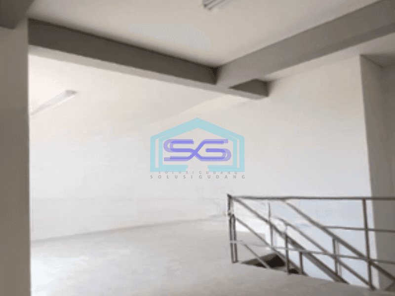 Disewakan Gudang Luas Bangunan 756 m² Akses Container 40 Feet di Benda Tangerang
