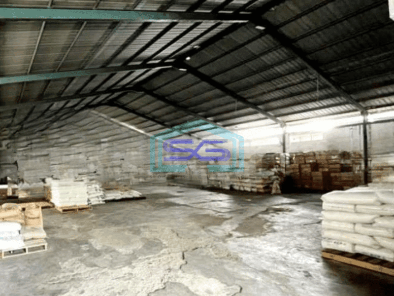 Dijual Gudang Luas Bangunan 800 m2 Lokasi Kalideres Jakarta Barat
