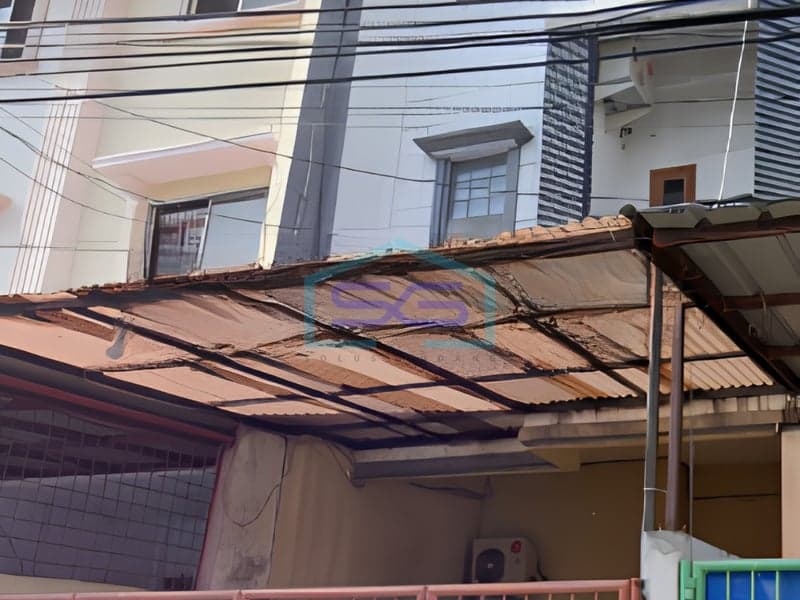 For Sale: Shop House in Jelambar West Jakarta Land Area 57 m²