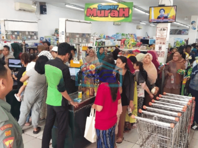 Dijual Ruko dan Usahan Minimart Di Cakung Jakarta Timur Luas Tanah 405 m²