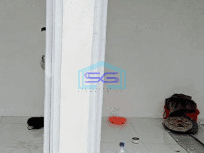 Disewakan gudang bagus luas 2000m2 di Legok