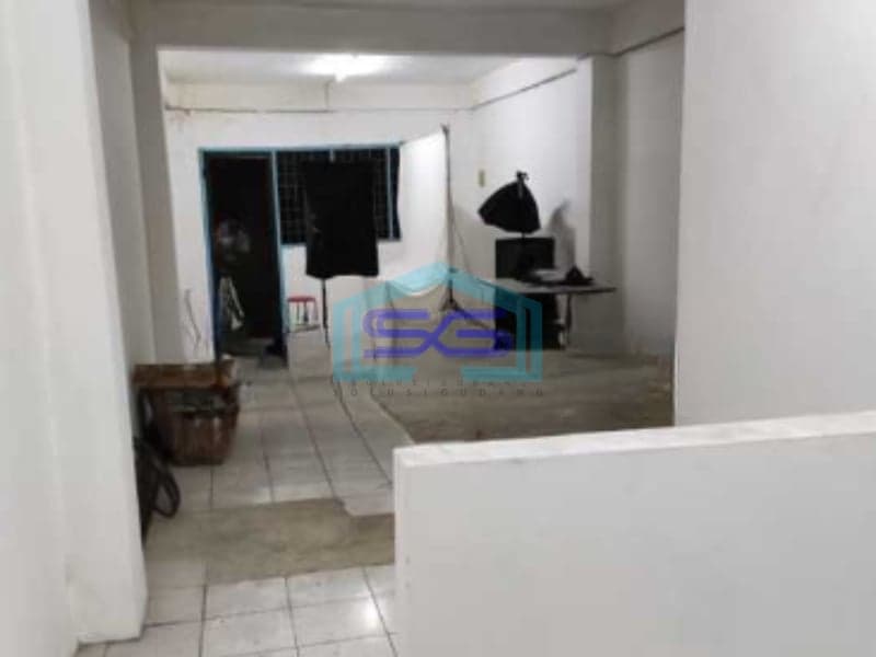 Disewa Ruko Perniagaan Timur Roa Malaka Tambora Jakarta Barat Luas Bangunan  200 m²