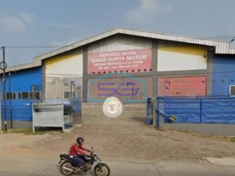 Dijual Gudang Ex Bengkel Deket Tol di Karawang Barat. Jawa Barat LB 3500 m²
