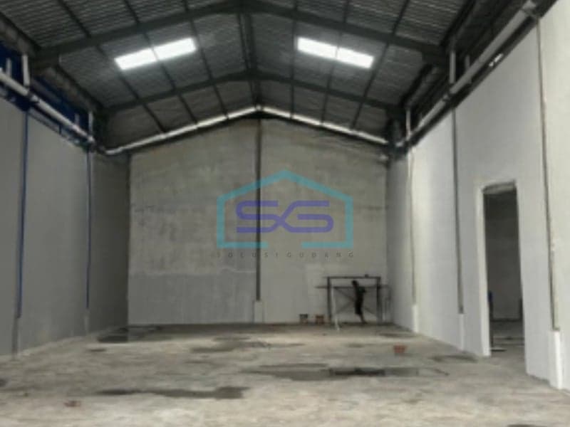 Disewakan Gudang Luas Bangunan 282 m² Lokasi Bebas Banjir di Tangerang